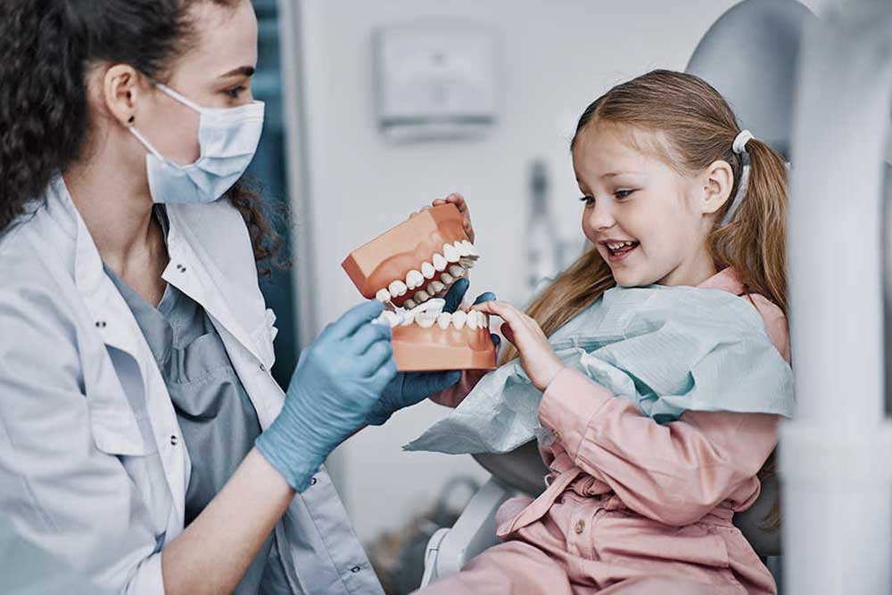 Image hover effect image